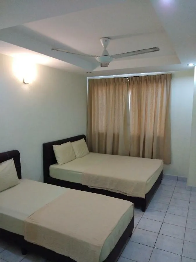 Plaza Melaka Raya Apartment  Малакка
